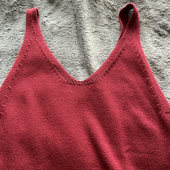 Loft Tanktop - Picture 2 of 4